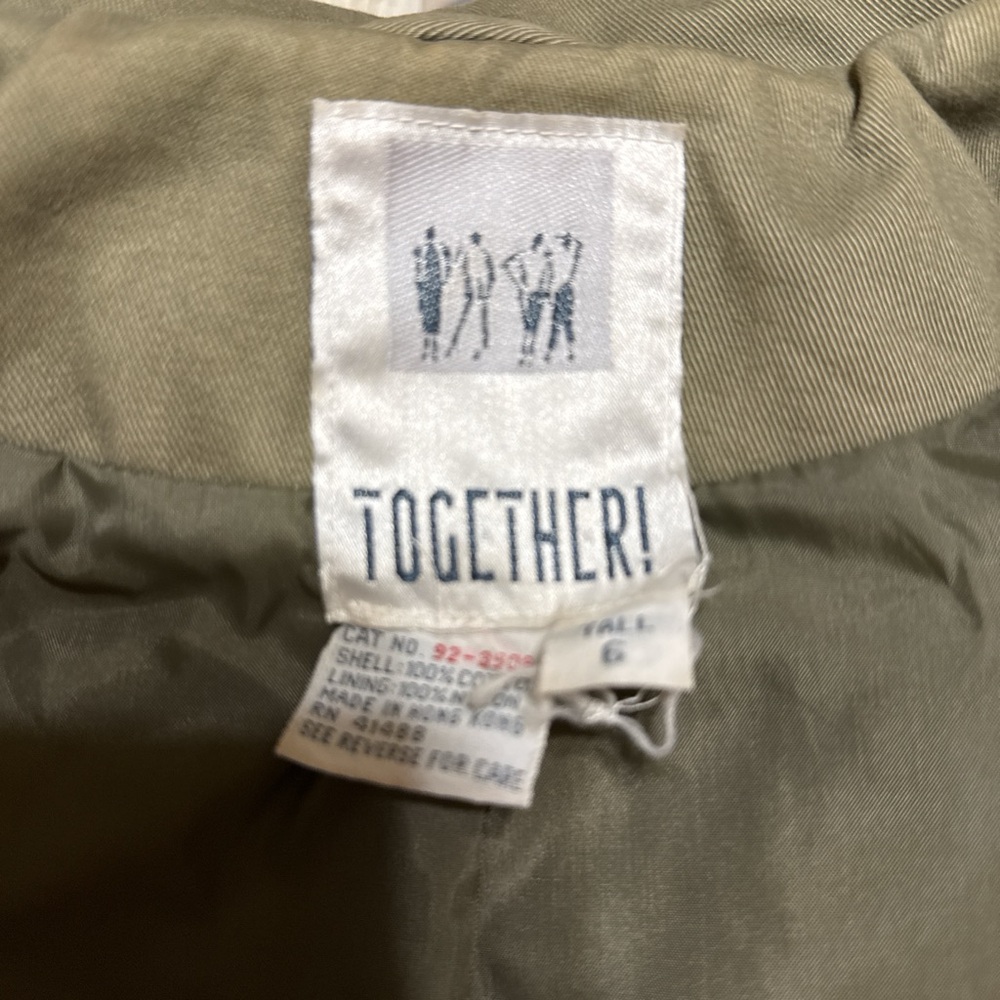SOLD ON DEPOP Together! Vintage Olive Green Women's Trench Coat size 6 - Picture 9 of 10